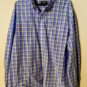 CHAPS men’s short sleeve casual button down.